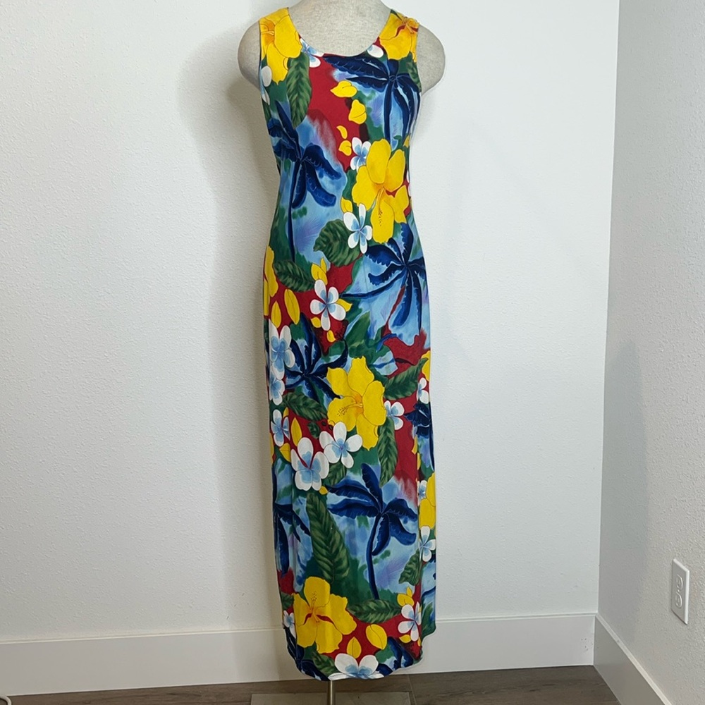 🔹 Hilo Hattie Vintage Sleeveless Maxi Dress